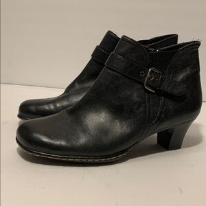 M Patrick black leather shoes boots